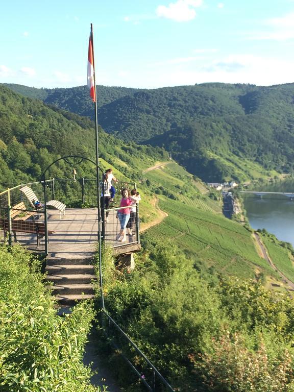 Hotel Ratskeller Zell an der Mosel Εξωτερικό φωτογραφία