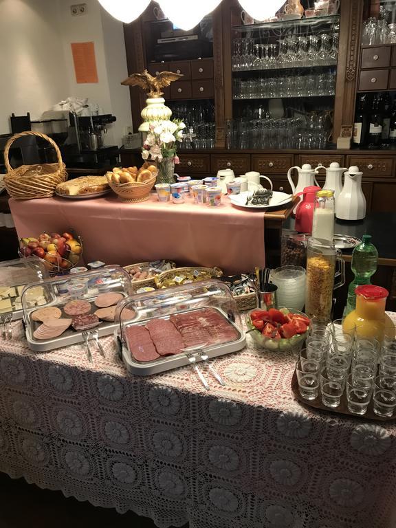 Hotel Ratskeller Zell an der Mosel Εξωτερικό φωτογραφία