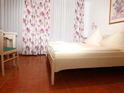 Hotel Ratskeller Zell an der Mosel Εξωτερικό φωτογραφία